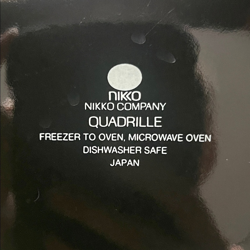Nikko Quadrille Black Dish